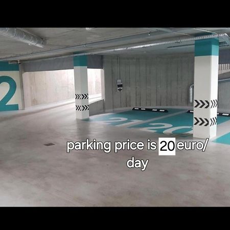 Happy Inn Emporia, Self Chek-In, Parking In The Underground Garage VNO Esterno foto